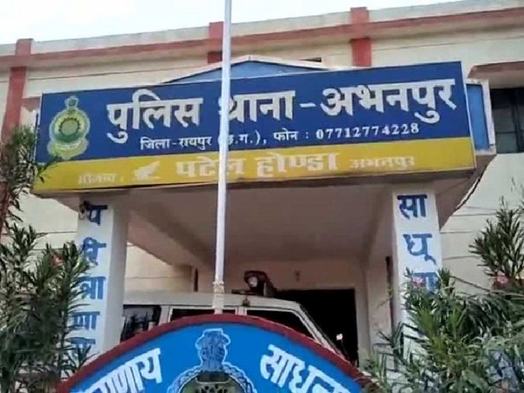 सड़क दुर्घटना में दंपति घायल