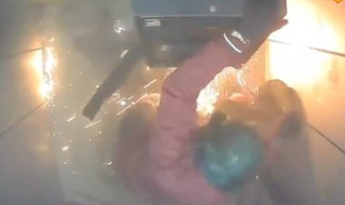 गैस कटर से ATM मशीन काट उड़ा ले गए 6.90 लाख रुपये