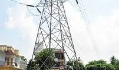 होली खेलते वक्त दिल्ली में हुआ बड़ा हादसा...हाई टेंशन तारों की चपेट में आया पूरा परिवार