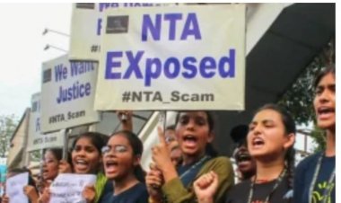 NEET 2024: नीट पेपरलीक केस में स्टूडेंट ने कहा- फूफा ने पेपर देकर रात भर रटवाया