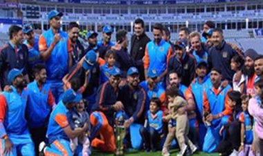 पाकिस्तान को हराकर भारत बना चैंपियन