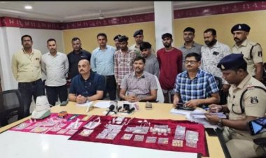 दर्जनों सूने मकानों का ताला तोड़कर चोरी करने वाले तीन सगे भाई गिरफ्तार, नकदी और जेवरात सहित 15 लाख रुपए का माल जब्त