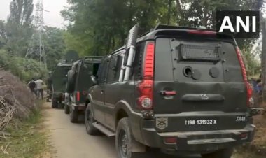 मुठभेड़ में 3 आतंकी ढेर, 2 जवान शहीद, जारी है ऑपरेशन