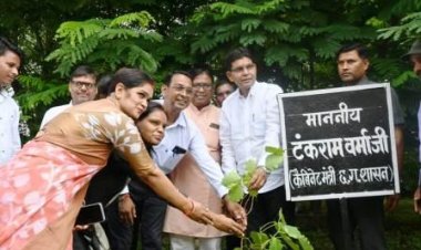 राजस्व मंत्री टंकराम ने ‘एक पेड़ मां के नाम अभियान’ अंतर्गत पीपल पेड़ का किया रोपण