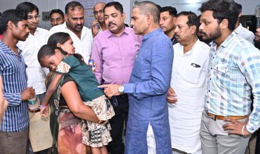 राजस्व मंत्री श्री वर्मा ने तिल्दा-नेवरा सामुदायिक स्वास्थ्य केंद्र का आकस्मिक निरीक्षण किया