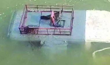 चालक शॉर्ट कर्ट के चक्कर में नहर में पलटी स्कूल बस, सवार थे 18 बच्चे