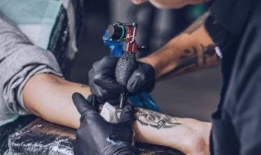 टैटू से HIV संक्रमण! CMO ने दिया स्पष्टीकरण, कहा..