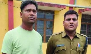 धमतरी  तड़ीपार का आरोपी घुम रहा था अपने गांव में, पुलिस ने घेराबंदी कर पकड़ा