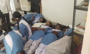 अचानक बेहोश हुईं छात्राएं, स्कूल में मचा हड़कंप