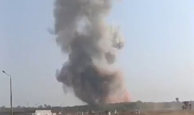 आयुध कारखाने में विस्फोट: 5 लोगों की मौत, 12 लोग दबे