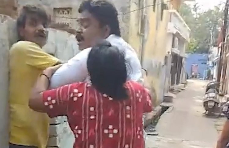 बिलासपुर छत्तीसगढ़ में भाजपा नेता की गुंडई, घर में घुसकर महिलाओं के साथ की मारपीट