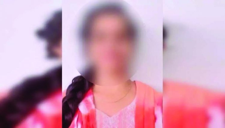 धमतरी महिला प्रोफेसर ने फांसी लगाकर की आत्महत्या