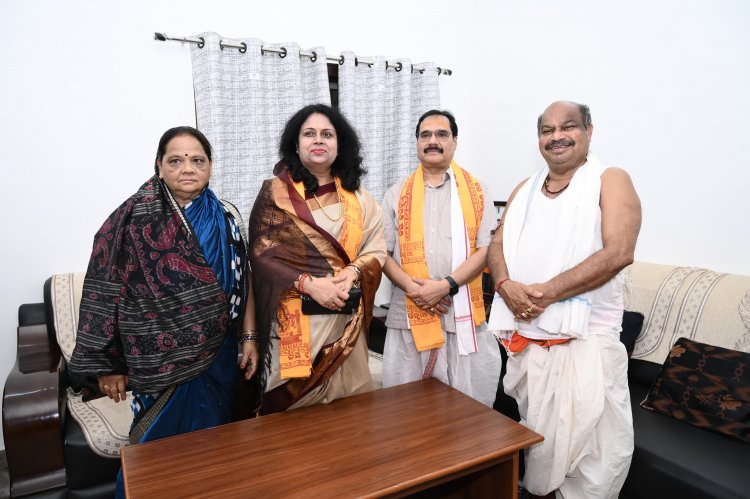 सर्वोच्च न्यायालय न्यायमूर्ति प्रशांत कुमार मिश्रा हुए रथ यात्रा में शामिल, विधिवत पूजा-अर्चना कर किया रथ यात्रा का शुभारंभ