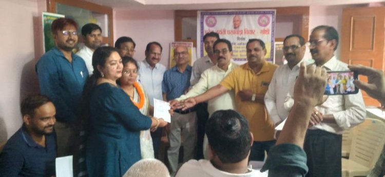 कूर्मि समाज में लक्षित परिणाम के लिए के विभिन्न प्रकोष्ठों का गठन करते हुए दिए गए नियुक्ति पत्र