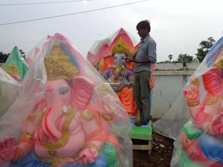 लाखेनगर मैदान में गणेश मूर्तियों की दुकानें लगाने के निर्देश