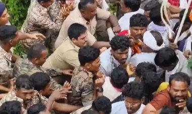 वन मंत्री कश्यप के खिलाफ कांग्रेस का प्रदर्शन, फरसागुड़ा कार्यालय में तोड़फोड़