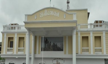 कांग्रेस मुख्यालय पहुंची ED की टीम, महामंत्री को सौंपा चालान