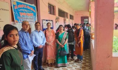 शासकीय दंतेश्वरी पीजी महिला महाविद्यालय जगदलपुर छत्तीसगढ़ राज्य के 25 वर्ष पूर्ण होने के उपलक्ष्य पर "छत्तीसगढ़ रजत जयंती का सफर " कार्यक्रम