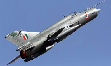 रिटायर हुआ मिग-21 फाइटर जेट, चंडीगढ़ में भावुक विदाई समारोह