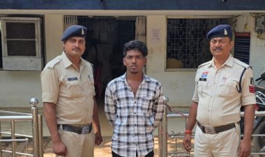 2805 नशीली टैबलेट के साथ दो गिरफ्तार