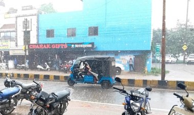 राजधानी के मौसम का मिज़ाज बिगड़ा: ठंड गायब, बारिश जारी...