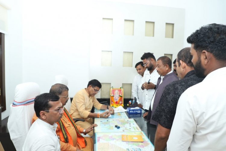 भाजपा के सहयोग केंद्र में हो रहा समस्याओं का निराकरण प्रदेश के राजस्व मंत्री वर्मा की पहल और निर्देश पर आवेदनों का हो रहा त्वरित निराकरण