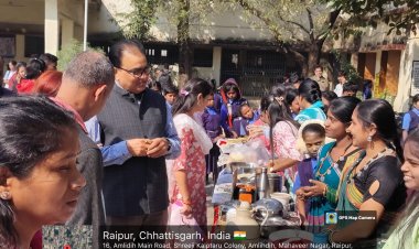 " नवीन शासकीय महाविद्यालय अमलीडीह में छत्तीसगढ़ी व्यंजनों की बहार"