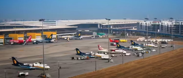 इंडिगो संकट के बीच दूसरी कंपनियों ने बढ़ाए दाम, किराया 50 हजार के पार