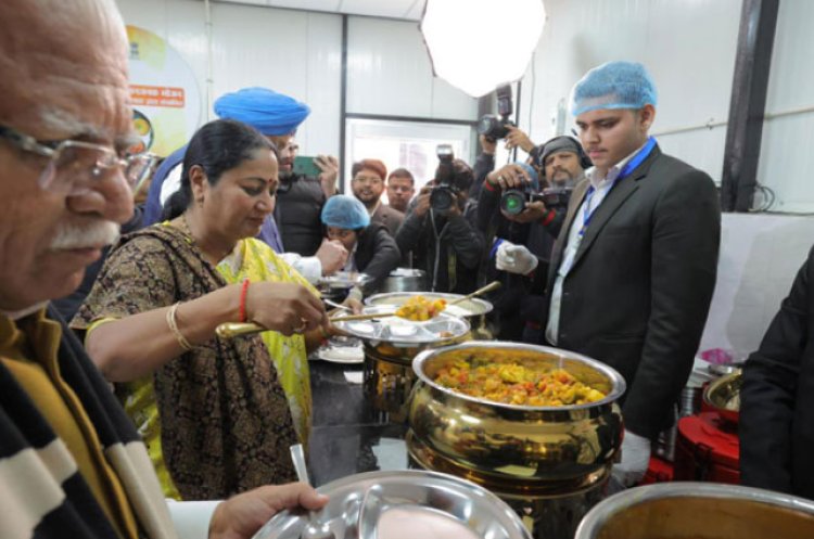 दिल्ली में सिर्फ 5 रुपए में मिलेगा खाना, खुले 45 अटल कैंटीन