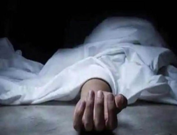 शादी में देरी से आहत प्रेमी युगल ने लगाई फांसी, गांव में मातम