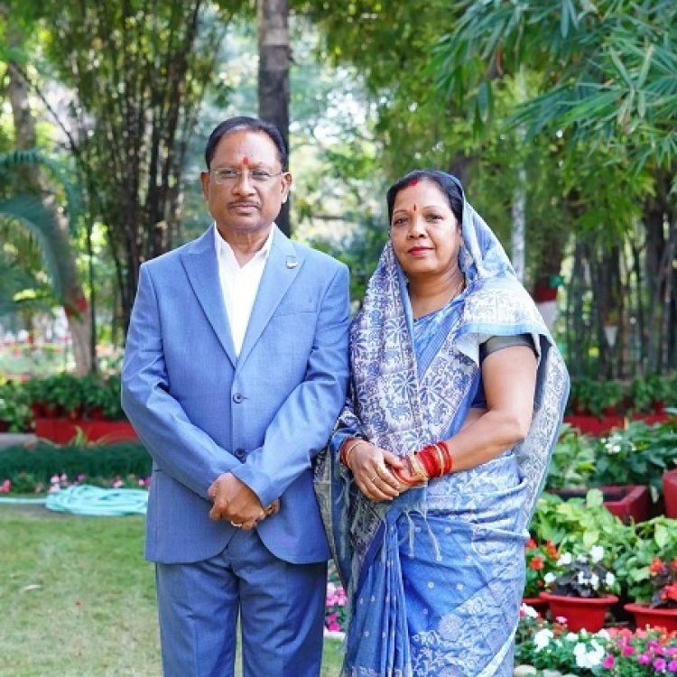 CM विष्णुदेव साय ने अपनी पत्नी कौशल्या साय को जन्मदिन की बधाई दी