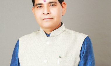 राजस्व विभाग की नई पहल  ​डिजिटल क्रांति: छत्तीसगढ़ में अब घर बैठे मिलेंगी भूमि संबंधी सभी ऑनलाइन सुविधाएँ