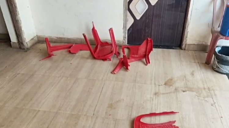 प्रेस कॉन्फ्रेंस के बाद कांग्रेस नेताओं में मारपीट, कार्यालय में तोड़फोड़