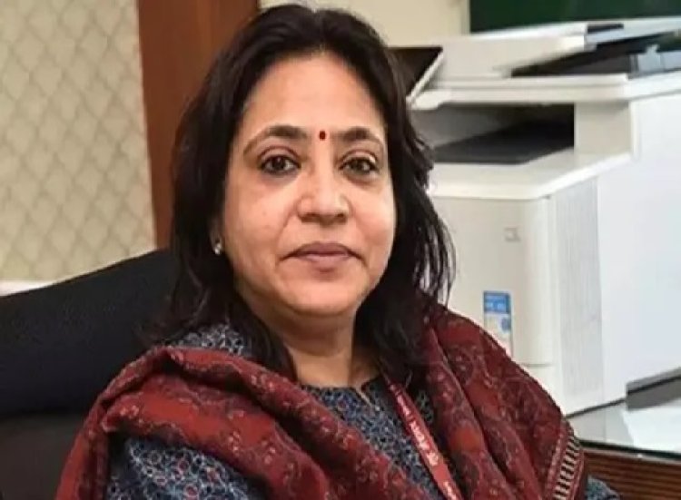 करेंसी टावर की लिफ्ट में 20 मिनट तक फंसी रहीं असिस्टेंट चीफ सेक्रेटरी...