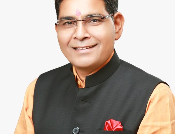 केबिनेट मंत्री श्री टंक राम वर्मा का कल सारंगढ़ और झुमका दौरा  मुख्यमंत्री कन्या विवाह और सुशासन तिहार में होंगे शामिल