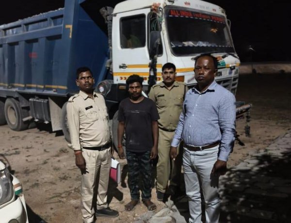 खनिज माफियाओं पर प्रशासन का शिकंजा