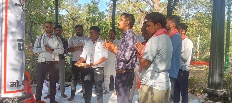 राजेंद्र पार्क में गूंजा छत्तीसगढ़ महतारी का जयकारा, क्रांति सेना ने किया भव्य महाआरती का आयोजन दुर्ग