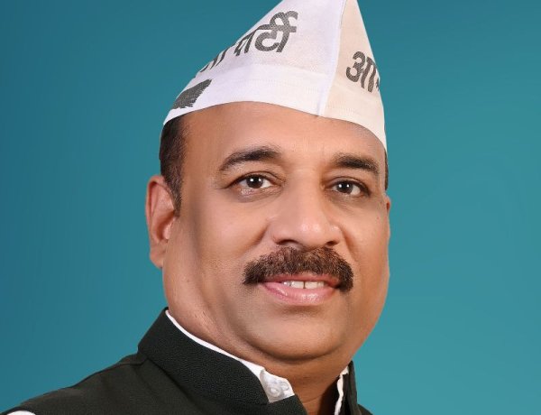 किसानों को पर्याप्त डीजल उपलब्ध कराने में नाकाम सरकार, किसान हितैषी का ढिंढोरा पीटती है -भूपेन्द्र चन्द्राकर, प्रदेश उपाध्यक्ष, आप