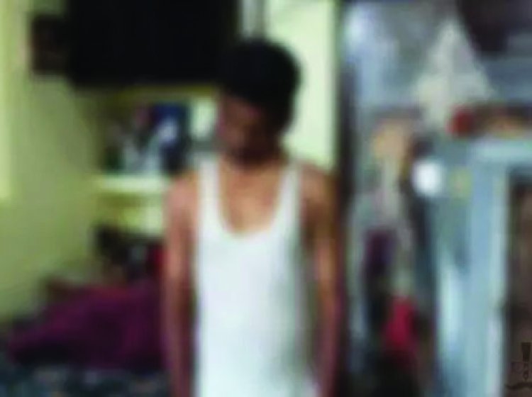 छत्तीसगढ़ राज्य  प्रधान आरक्षक ने लगाई फांसी, घर में मिला शव, पुलिस जांच में जुटी