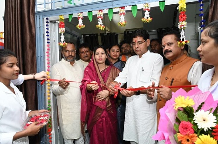 राजस्व मंत्री टंकराम वर्मा ने सारंगढ़ में विभिन्न भवनो का किया लोकार्पण