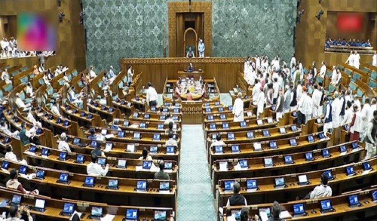 संसद में गतिरोध: सरकार का प्रयास विफल, विपक्ष ने पीएम मोदी और अमित शाह से मांगा जवाब