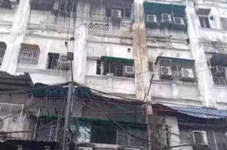 कोलकाता के होटल में आग लगने से नौ लोगों की मौत