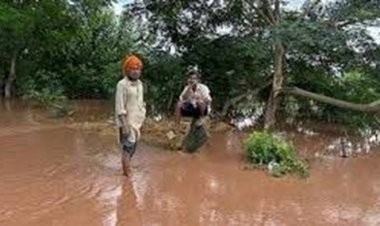 बिहार में बाढ़ः 11 जिलों में गंगा का जलस्तर बढ़ा, 19.57 लाख लोग प्रभावित
