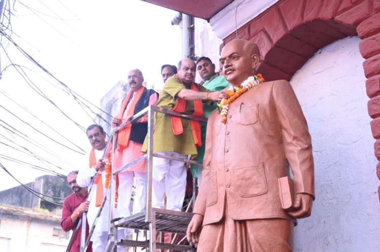 नशे के खिलाफ जनजागरण अभियान का तीसरा दिन, पुरन्दर मिश्रा के नेतृत्व में गूंजा नशामुक्ति का संदेश