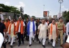 नशा मुक्त भारत के संकल्प के साथ राज्यपाल डेका ने की पदयात्रा