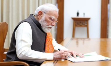 मोदी कैबिनेट ने बड़े फैसले लेकर महीने भर पहले ही जनता को दे दिया दीपावली गिफ्ट